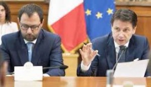 Vuoi preparare una tavola di Pasqua gioiosa? Allora non perdere una nuova puntata di “Riciclo Creativo”.