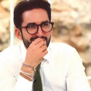 “GLI  E’  TUTTO  DA  RIFARE”