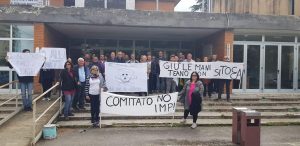 De Luca: “stop a feste, cortei e manifestazioni a carnevale.”