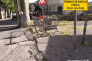 Ma ‘sta metropolitana ‘a state facenno o ‘a state cercanno?